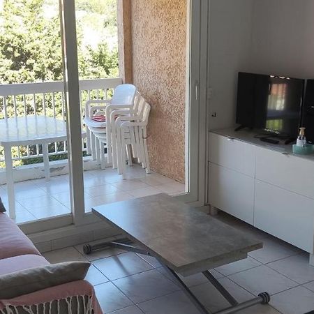 Appartement T2 Climatise Dans Residence Calme Cavalaire-sur-Mer Kültér fotó